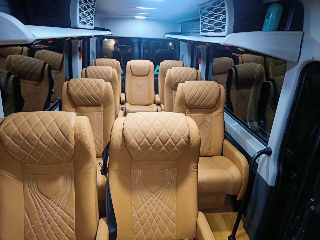9 Seater Tempo Traveller